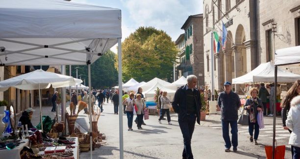 mercatino abbadia
