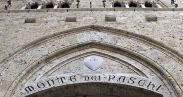 mps_piazza_salimbeni_entrone